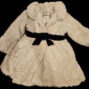 Beautiful Cream Faux Fur Plush Flair Coat Black Velvet Bow
